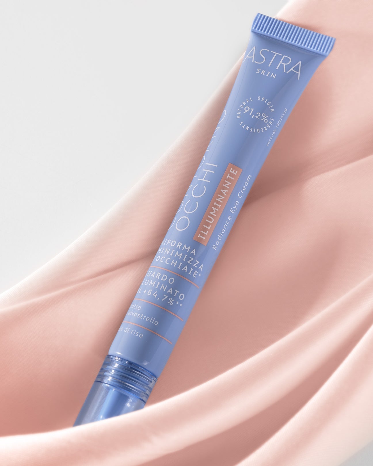 CONTORNO OCCHI ILLUMINANTE - Illumina, Idrata, Uniforma