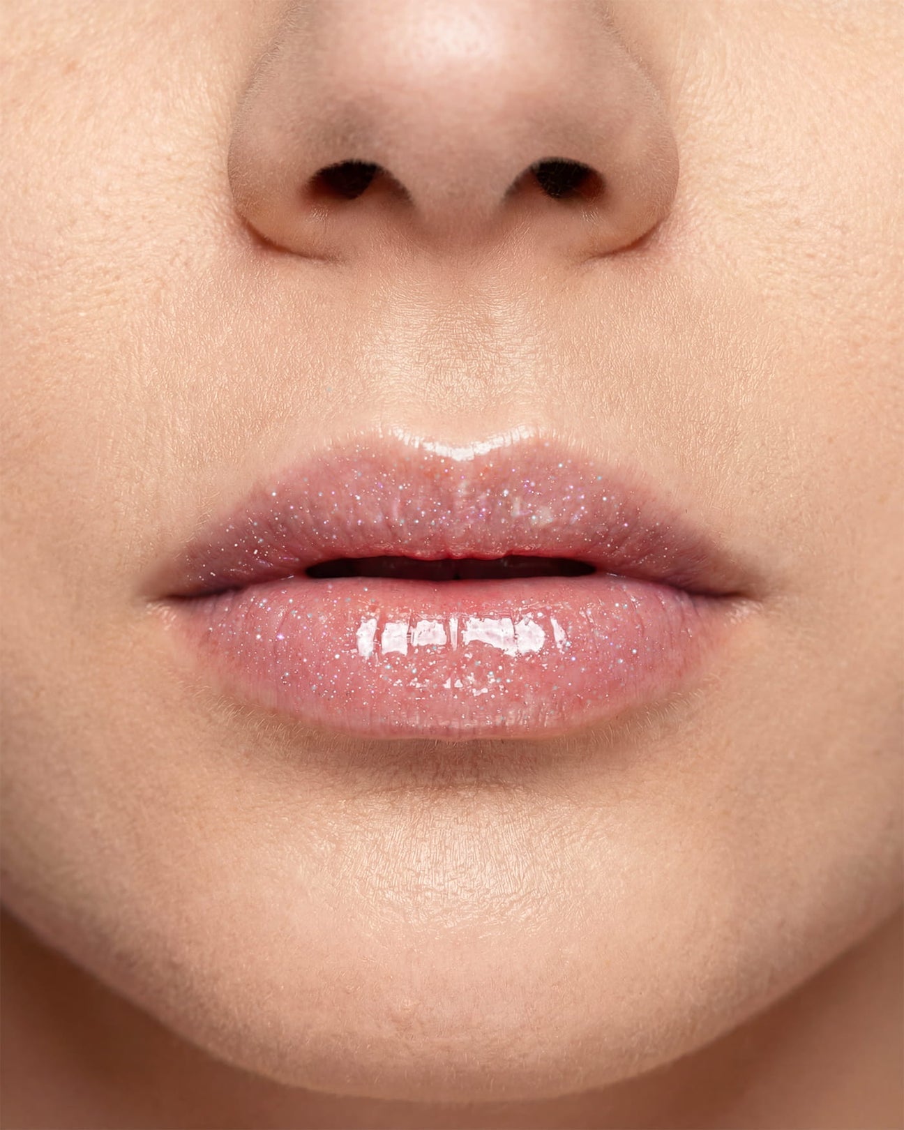 VIBRAKISS - Lip Gloss Vibrante Ultra-Luminoso - 01 Me time