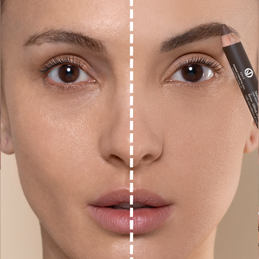 VELVET BUTTERFLY BROW DEFINER Matitone sopracciglia riempitivo con microfibre di origine vegetale e gamma orizanolo MOKA